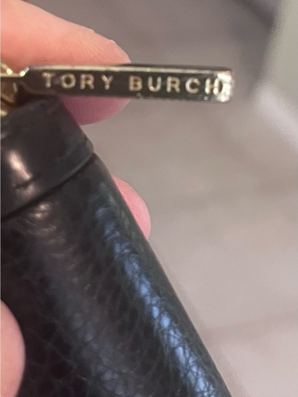 Tory Burch Black Pebbled Leather Wallet. 😊